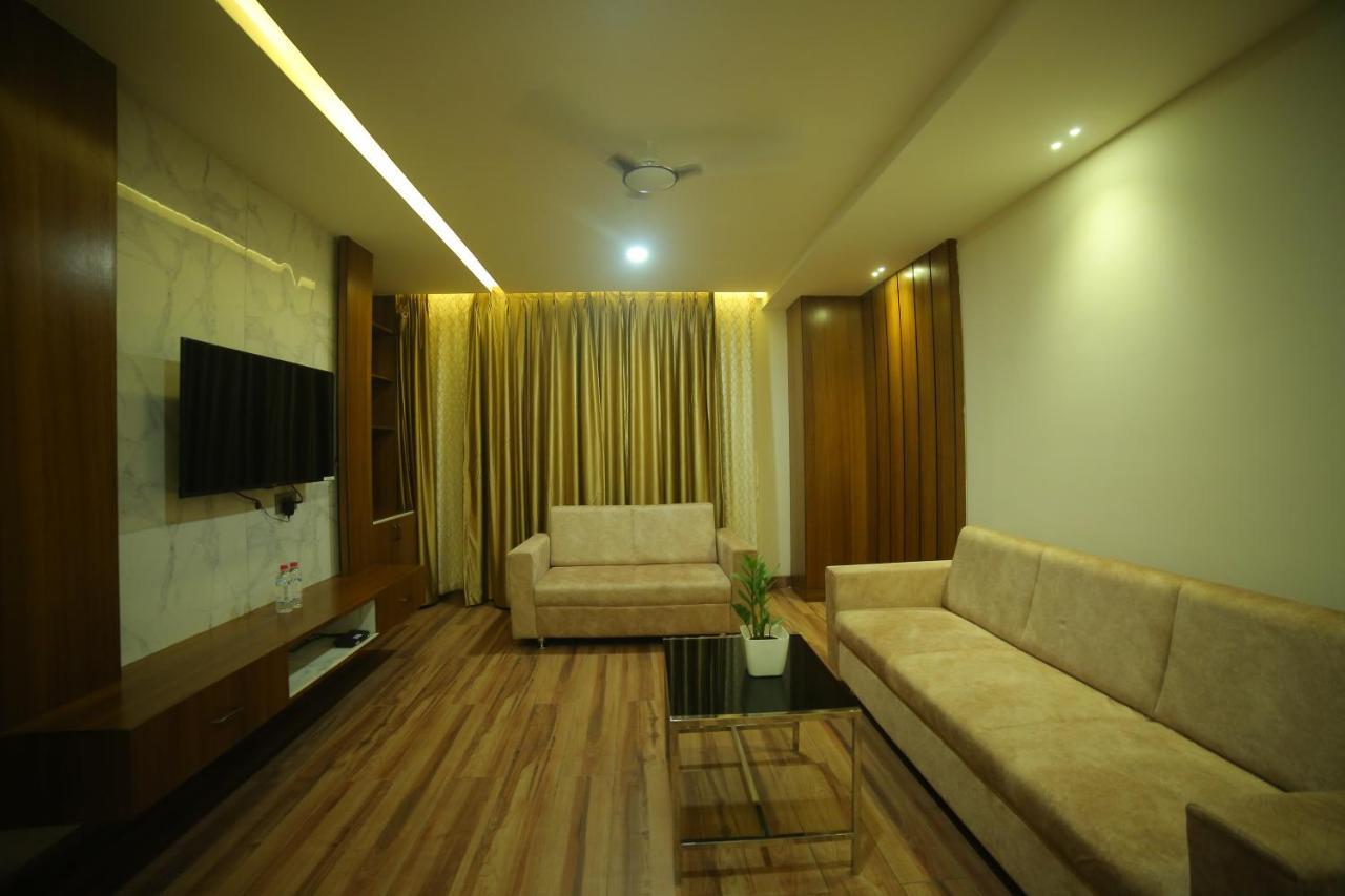 Sree Fortune Grand, Tadepalli Hotel Tadepalle Exterior photo