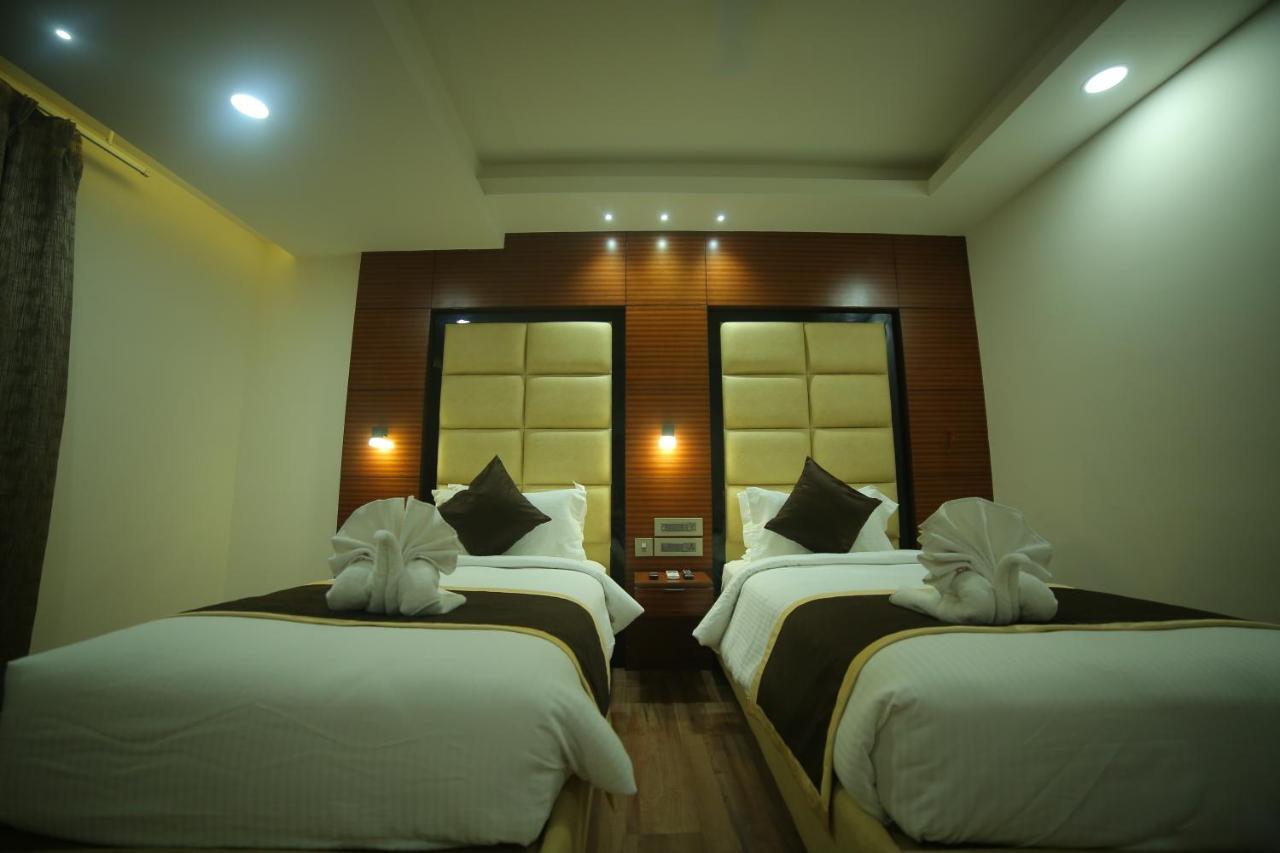 Sree Fortune Grand, Tadepalli Hotel Tadepalle Exterior photo