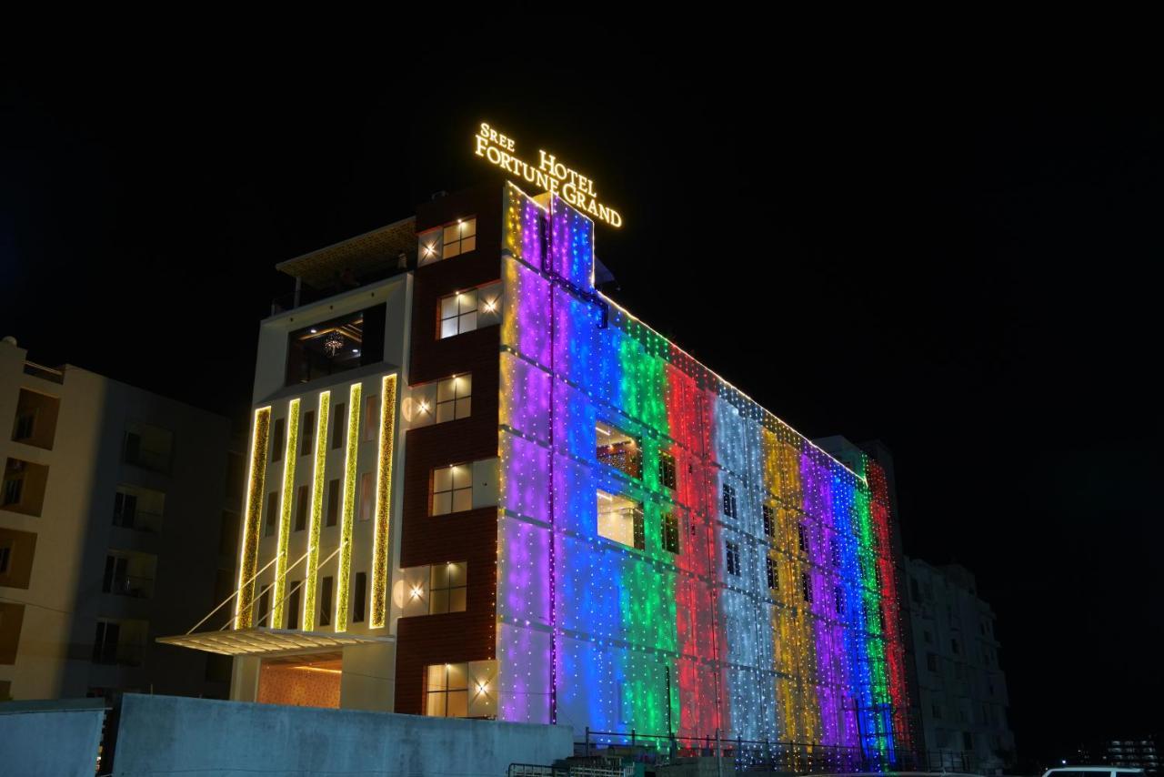 Sree Fortune Grand, Tadepalli Hotel Tadepalle Exterior photo