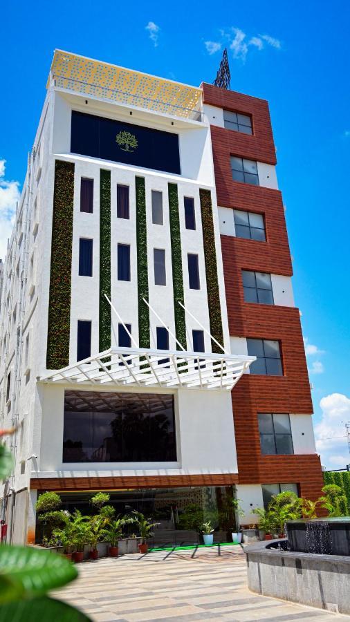 Sree Fortune Grand, Tadepalli Hotel Tadepalle Exterior photo